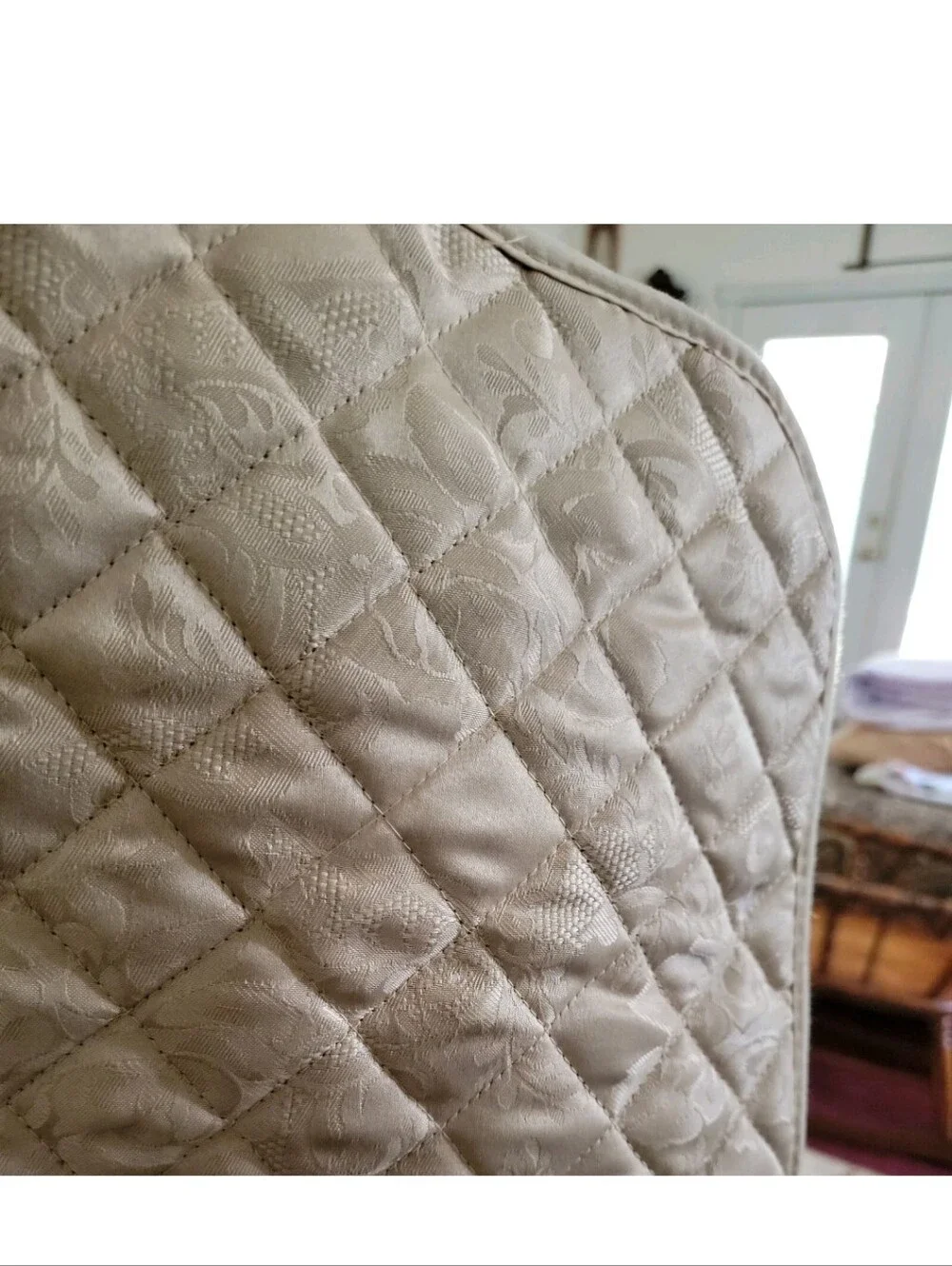4 Better Homes Plastic Corp. Quilted Tan Placemats 12